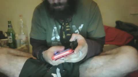 sburaking25 online show from May 1, 11:31 pm