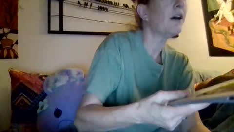Snapshot of scandlamy chatting on May 6, 10:59 pm ScandlAmy online show from May 6, 10:59 pm