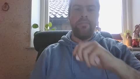 Snapshot of scania_92 chatting on December 30, 1:47 pm scania_92 online show from December 30, 1:47 pm
