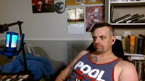 Snapshot of scarecrow2wm chatting on June 22, 2:46 am Kent Clark online show from June 22, 2:46 am