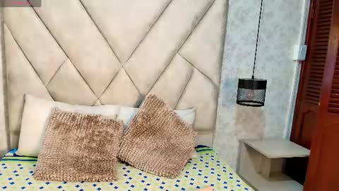 scarlat_rose online show from June 15, 3:03 pm