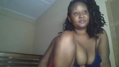 Snapshot of scarlet_25142359 chatting on October 17, 6:10 pm scarlet_25142359 online show from October 17, 6:10 pm