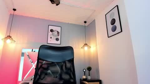 Snapshot of scarlet__69 chatting on April 24, 3:31 am scarlet__69 online show from April 24, 3:31 am