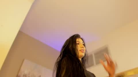 Snapshot of scarlet__hill chatting on January 16, 4:07 am scarlet hill online show from January 16, 4:07 am