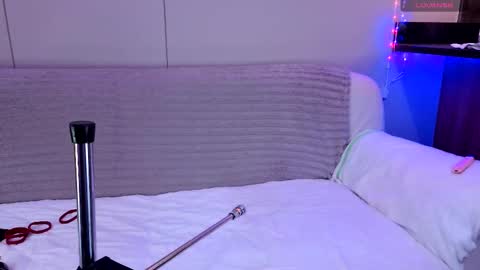 Snapshot of scarlet_carnal chatting on March 22, 10:02 pm Scarlet Carnal - online show from March 22, 10:02 pm