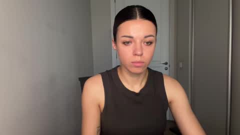 Sophie online show from April 27, 7:06 am