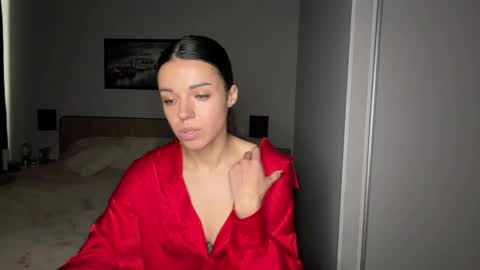 Sophie online show from May 29, 8:23 am