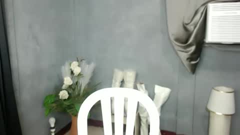 Snapshot of scarlet_enchantressxxx chatting on October 19, 6:41 pm scarlet_enchantressxxx online show from October 19, 6:41 pm