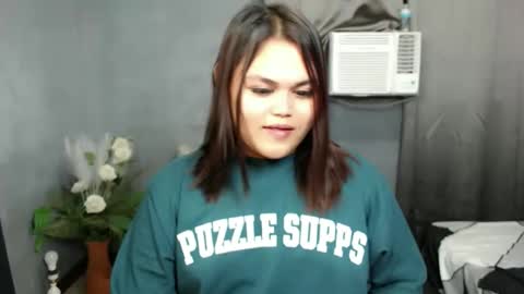 Snapshot of scarlet_enchantressxxx chatting on October 23, 3:33 pm scarlet_enchantressxxx online show from October 23, 3:33 pm