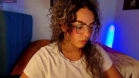 Scarlet online show from October 30, 2:24 am