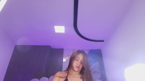 Scarlet  online show from March 25, 12:00 pm