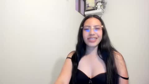 Scarlet online show from March 6, 2:30 am