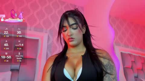             online show from May 5, 7:55 pm