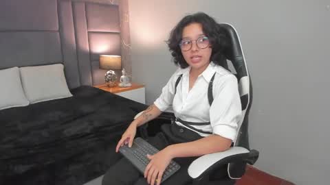 scarleth_blaze online show from May 23, 3:56 am