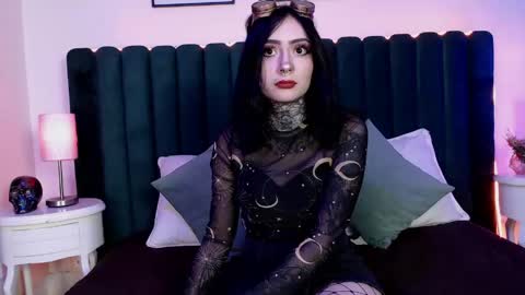 Snapshot of scarleth_fg_ chatting on April 30, 1:23 am Scarleth online show from April 30, 1:23 am
