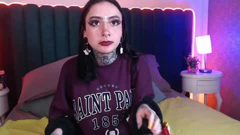 Snapshot of scarleth_fg_ chatting on May 27, 1:57 am Scarleth online show from May 27, 1:57 am