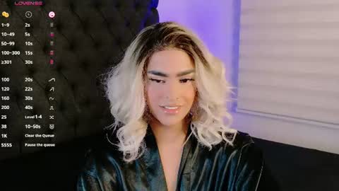 Snapshot of scarleth_sweety chatting on July 1, 2:57 am scarleth_sweety online show from July 1, 2:57 am
