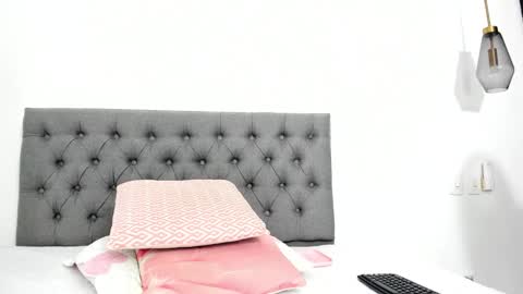 SOFI online show from January 31, 7:11 pm