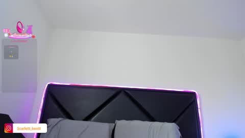 ScarletKent online show from April 18, 7:51 pm