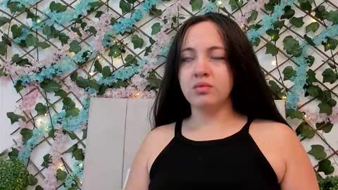 Snapshot of scarletlevis chatting on October 19, 10:16 am scarlet online show from October 19, 10:16 am