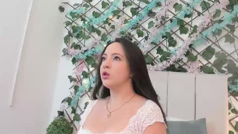 Snapshot of scarletlevis chatting on November 20, 10:37 am scarlet online show from November 20, 10:37 am