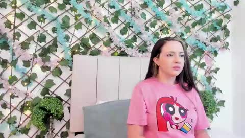 Snapshot of scarletlevis chatting on November 28, 11:24 am scarlet online show from November 28, 11:24 am