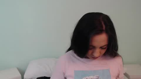 scarlet  online show from March 20, 11:26 am