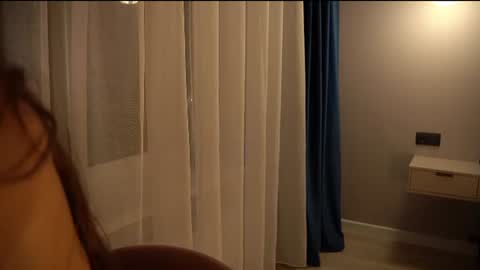 Snapshot of scarletmore chatting on June 28, 9:43 pm Scarlet online show from June 28, 9:43 pm