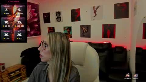 Scarlett online show from February 13, 12:01 pm