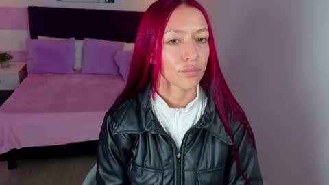 Snapshot of scarlett__bell chatting on July 2, 11:16 am Scarlett online show from July 2, 11:16 am