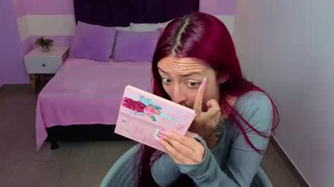 Snapshot of scarlett__bell chatting on July 15, 1:38 pm Scarlett online show from July 15, 1:38 pm