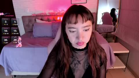 Scarlett online show from June 1, 11:45 am