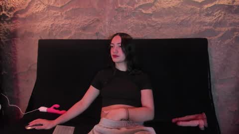 SCARLETT FOX  online show from February 4, 11:27 am