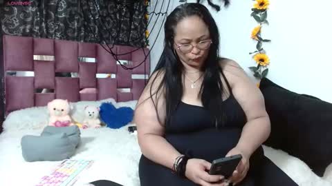 Snapshot of scarlett__jhonson chatting on October 25, 11:43 pm Scarlett online show from October 25, 11:43 pm