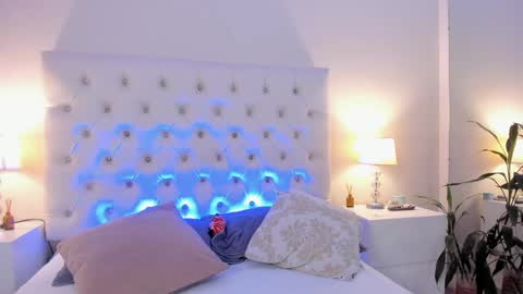Snapshot of scarlett_bunnyy_ chatting on May 1, 8:02 pm Bunny online show from May 1, 8:02 pm