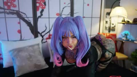 Snapshot of scarlett_collins01 chatting on March 27, 1:00 am Scarlett Collins online show from March 27, 1:00 am