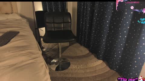 Snapshot of scarlett_grand chatting on December 23, 6:33 am Scarlett Grand online show from December 23, 6:33 am