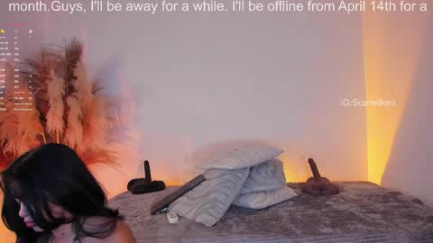 Snapshot of scarlett_keitt chatting on April 7, 2:06 pm scarlet online show from April 7, 2:06 pm