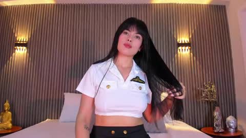 Snapshot of scarlett_model_ chatting on May 8, 10:59 pm Mon to Sat 545pm to 1030pm col online show from May 8, 10:59 pm