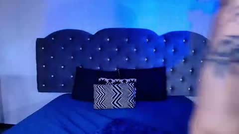 Snapshot of scarlett_venom_ chatting on March 5, 7:54 pm scarlett_venom_ online show from March 5, 7:54 pm