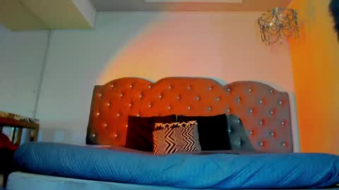 Snapshot of scarlett_venom_ chatting on May 6, 4:45 pm scarlett_venom_ online show from May 6, 4:45 pm