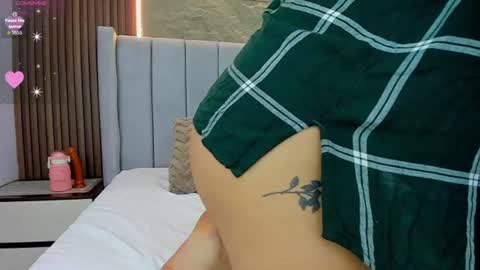 Snapshot of scarlett_voss1 chatting on June 16, 7:16 pm SCARLETT online show from June 16, 7:16 pm
