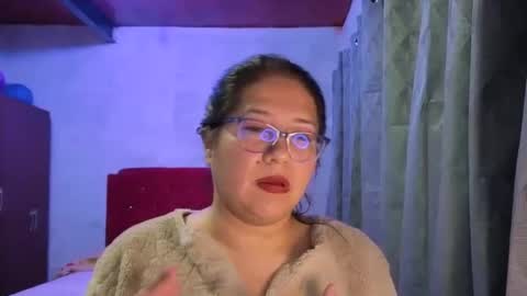 scarlett_widow online show from February 7, 5:44 am