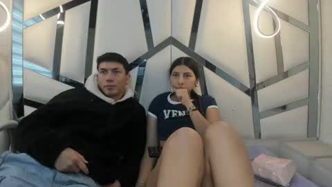 Snapshot of scarlettandlucas chatting on March 5, 12:23 pm Scarlett and Lucas online show from March 5, 12:23 pm