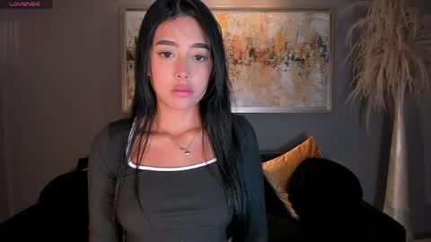 Snapshot of scarlettblaze1 chatting on April 30, 12:00 pm Sacrlett Blaze online show from April 30, 12:00 pm