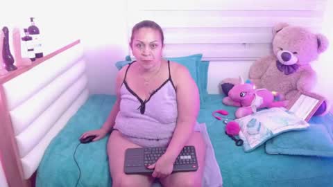 scarlettbooty online show from May 6, 9:47 am