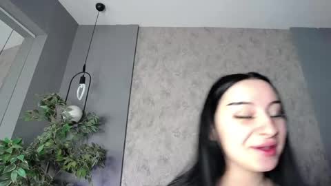 Snapshot of scarlettjakobs chatting on April 12, 5:01 am scarlettjakobs online show from April 12, 5:01 am