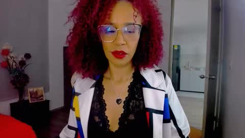 Scarlett online show from January 7, 9:39 pm