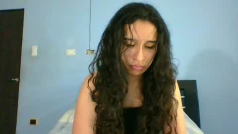 Snapshot of scarlettscottx chatting on July 3, 3:24 am Nataly online show from July 3, 3:24 am