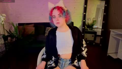 Snapshot of scarlettsparksxx chatting on May 17, 5:27 am Scarlett online show from May 17, 5:27 am